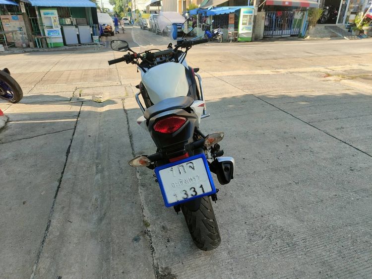 🛵ยังไงก็ขาย CBR150 ปี 57 เครื่องดี สีสวย สตาร์ทมือ  รถบ้านพร้อมใช้งาน เปลี่ยนน้ำมันเครื่องฟรี ส่งฟรี30กิโล รูปที่ 5