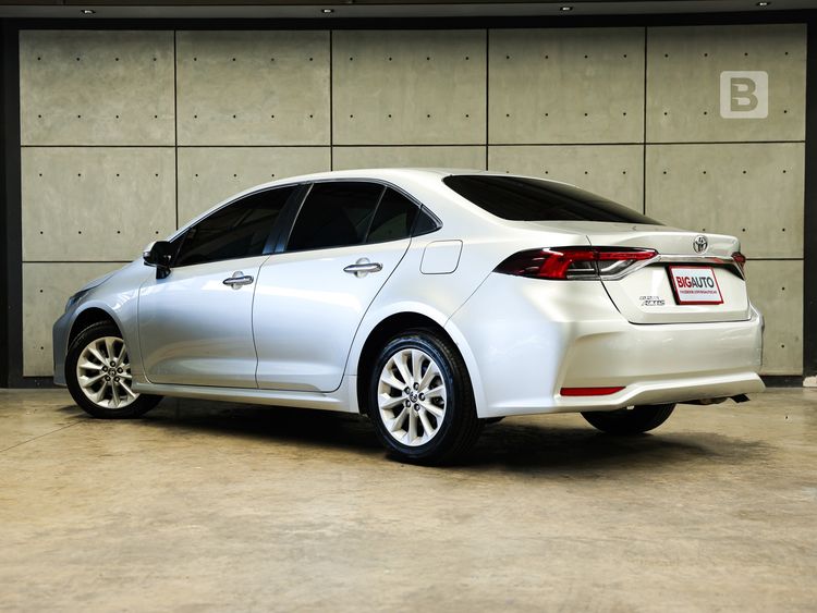 Toyota Altis 2022 1.6 G Sedan เบนซิน ไม่ติดแก๊ส เกียร์อัตโนมัติ บรอนซ์เงิน รูปที่ 3