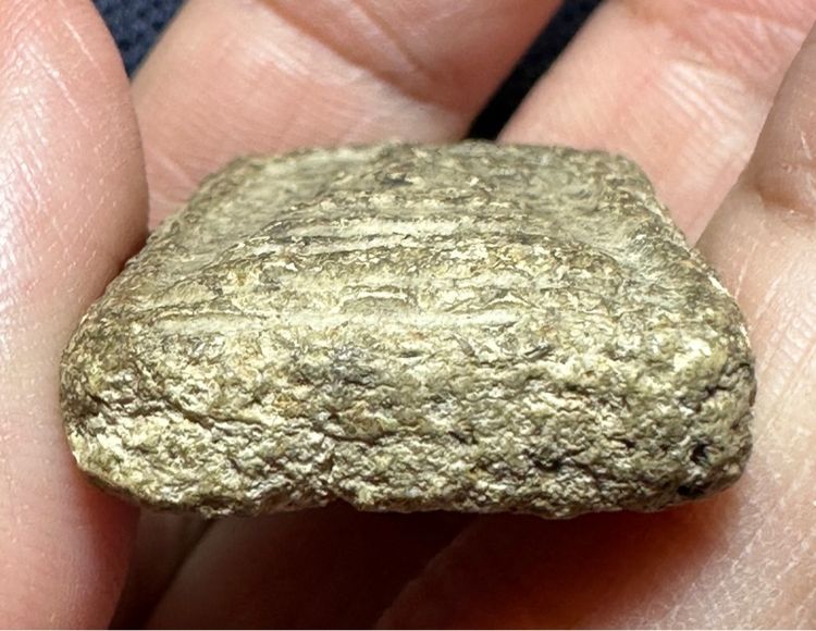 🙏พระสมเด็จเนื้อเก่าๆ🙏พระสมเด็จพิมพ์ใหญ่พระประธาน เนื้อเขียวชิ้นฝัก พิมพ์ดี องค์ละ 1550 รูปที่ 8