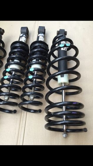 โช๊ค เดิม หน้า หลัง  Ford Everest. 2.2. ขับ 2  ปี 2015 ถึง 2017  รูปที่ 12