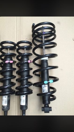 โช๊ค เดิม หน้า หลัง  Ford Everest. 2.2. ขับ 2  ปี 2015 ถึง 2017  รูปที่ 4