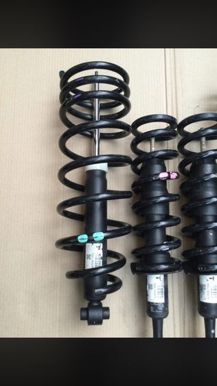 โช๊ค เดิม หน้า หลัง  Ford Everest. 2.2. ขับ 2  ปี 2015 ถึง 2017  รูปที่ 3