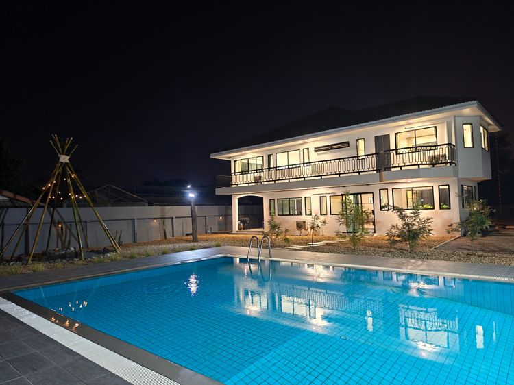 พูลวิลล่ารายวัน เปิดใหม่ริมน้ำ ใกล้เมืองเชียงใหม่ สันกลาง Poolvilla