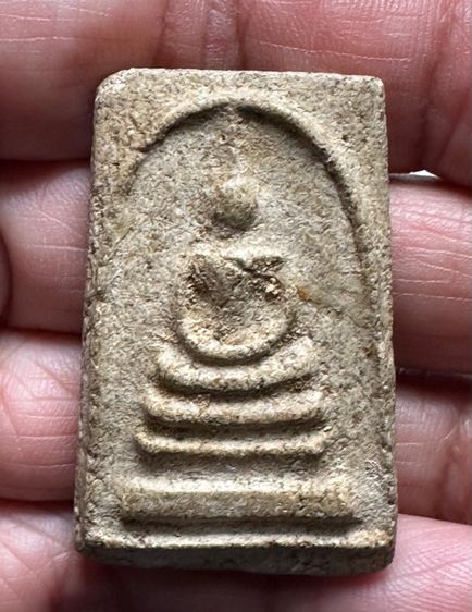 🙏พระสมเด็จพิมพ์ใหญ่ 🙏พระผงเก่าๆ องค์ละ1000