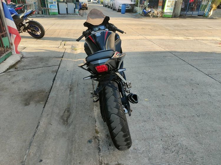 🛵ยังไงก็ขาย R15 ปี 61 เครื่องดี สีสวย สตาร์ทมือ  เล่มชุดโอนครบ+เปลี่ยนถ่ายน้ำมันเครื่องฟรี ส่งฟรี30 ก.ม รูปที่ 5