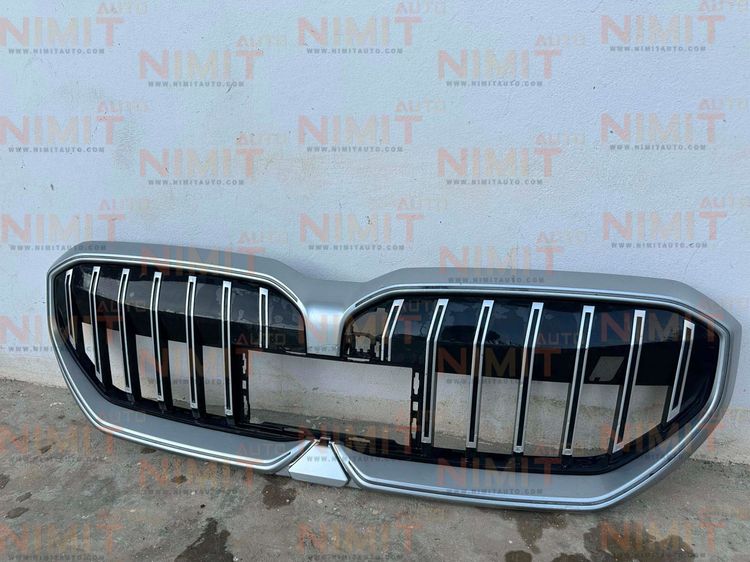 กระจังหน้า BMW i5 G60 รูปที่ 3