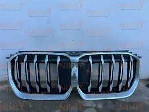 กระจังหน้า BMW X1 U11