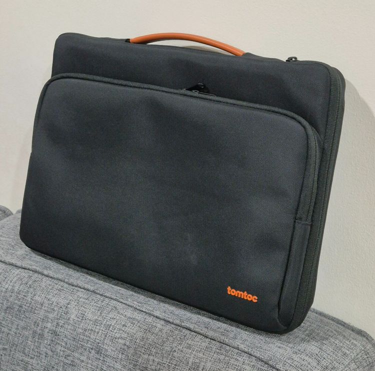 Tomtoc Defender A14 Laptop Briefcase ซองกระเป๋าขนาด 16" (มือ2)