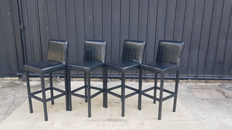 เก้าอี้บาร์ เบาะหนัง ขาเหล็ก สีดำ รูปที่ 3