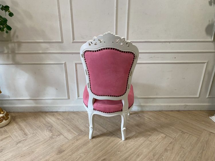 เก้าอี้ไม้หลุยส์ 1 ที่นั่ง เบาะผ้าดึงกระดุม สีชมพู รูปที่ 3