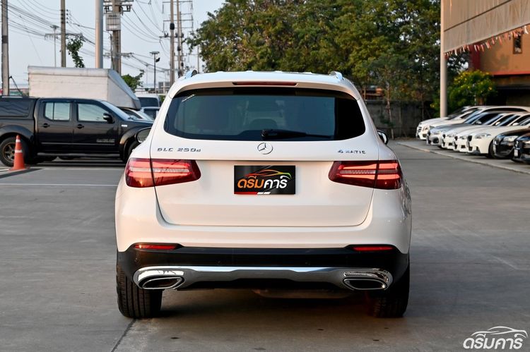 Mercedes-Benz GLC-Class 2016 GLC250d Utility-car ดีเซล ไม่ติดแก๊ส เกียร์อัตโนมัติ ขาว รูปที่ 4