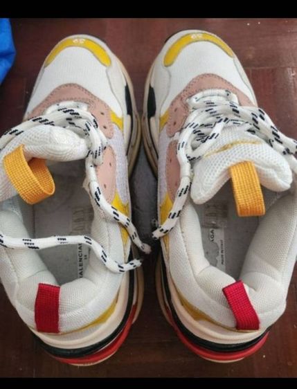 รองเท้ารแบรดแท้​  รูปที่ 3