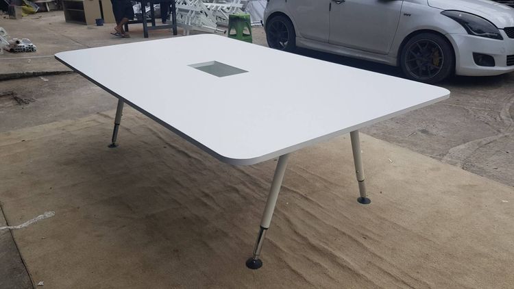 โต๊ะประชุม 6 ที่นั่ง ยี่ห้อ Rockworth ขาเหล็ก สีขาว รูปที่ 2