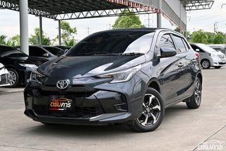 Toyota Yaris 1.2 Sport ปี 2023 มือเดียวป้ายแดง ติดแก๊ส LPG ประหยัดสุด ไมล์ 4 หมื่นโล รหัสสินค้า IGI0