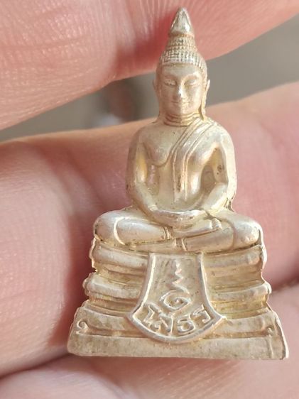 หลวงพ่อโสธรพร้อมกล่องเดิมพระบ้านๆ รูปที่ 8