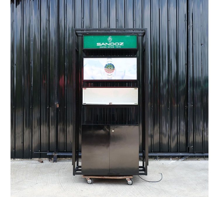 Light Box ป้ายโฆษณาสินค้า ป้ายไฟทรงสูง 2 ฝั่ง กระจกเงา 2 ข้าง