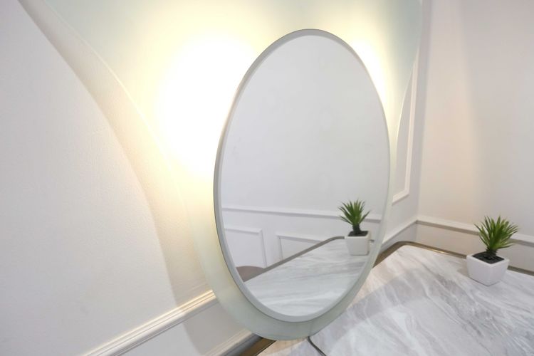 กระจกเงาวงกลม กรอบลายเปลือกหอย รูปที่ 2