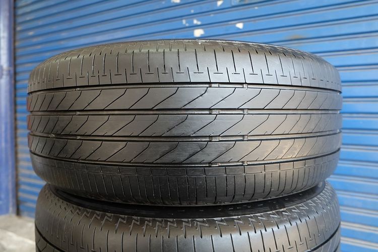🐧 Camry ACV80 17 นิ้ว + ยาง Bridgestone T005A 215 55-17  ปี23x3 เส้น  ปี24x1 เส้น    รูปที่ 4