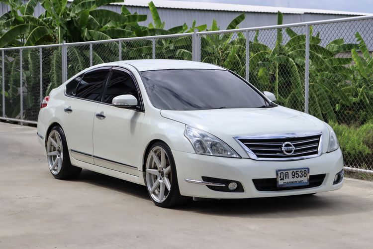 Nissan Teana 2009 2.0 200 XL Sedan เบนซิน ไม่ติดแก๊ส เกียร์อัตโนมัติ ขาว