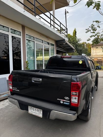 Isuzu D-MAX 2014 3.0 V-Cross Z Prestige 4WD Pickup ดีเซล ไม่ติดแก๊ส เกียร์ธรรมดา ดำ รูปที่ 4