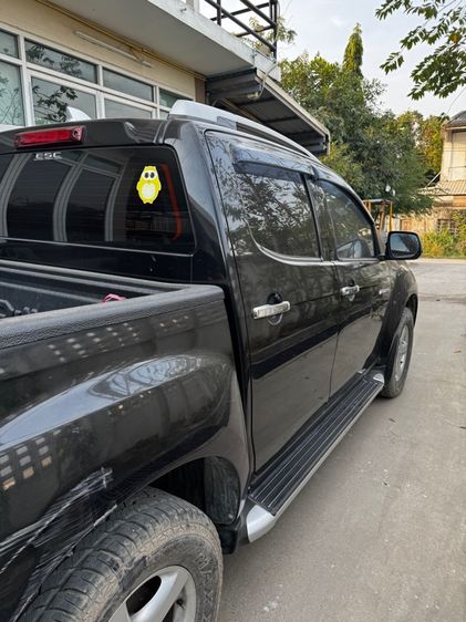 Isuzu D-MAX 2014 3.0 V-Cross Z Prestige 4WD Pickup ดีเซล ไม่ติดแก๊ส เกียร์ธรรมดา ดำ รูปที่ 2