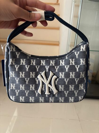 กระเป๋าสะพายไหล่ มือ 1  รูปที่ 2