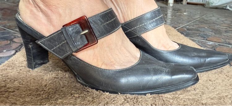 รองเท้าส้นสูง รูปที่ 2