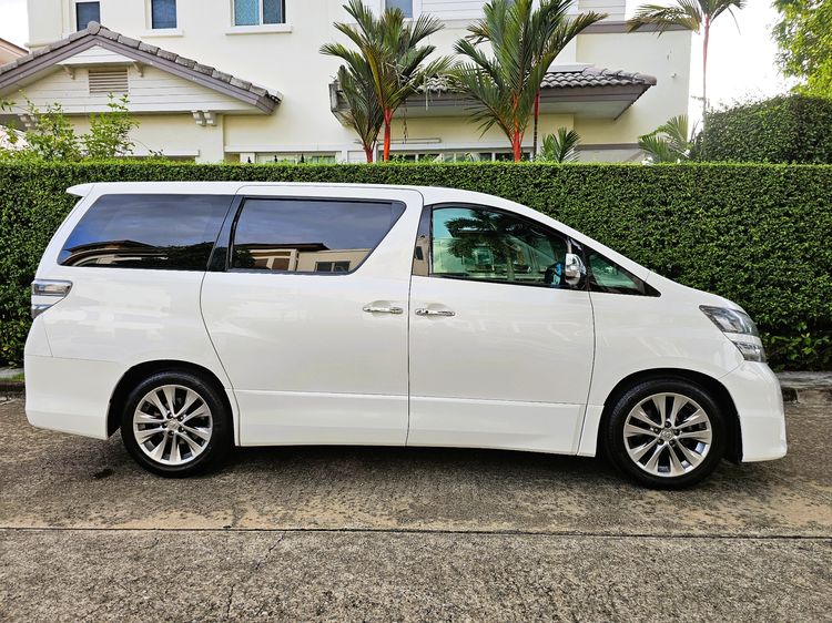 Toyota Vellfire 2011 2.4 Z G Edition Utility-car เบนซิน เกียร์อัตโนมัติ ขาว รูปที่ 4