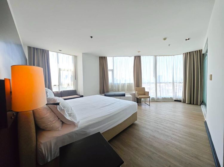 มีบางส่วน ให้เช่า Sathorn Heritage คอนโดหรู 2 ห้องนอน ใจกลางสาทร เฟอร์ครบพร้อมเข้าอยู่ ใกล้ BTS ช่องนนทรี 5 นาที รูปที่ 3