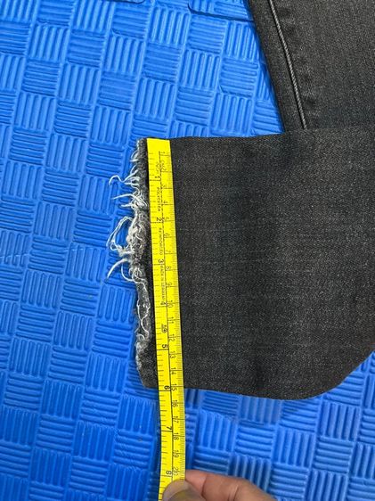 ยีนส์สีดำ รูปที่ 2