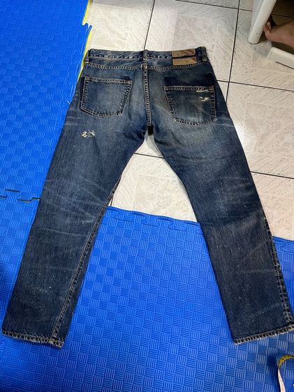 ขายยีนส์เซอร์หนึ่งตัว รูปที่ 2