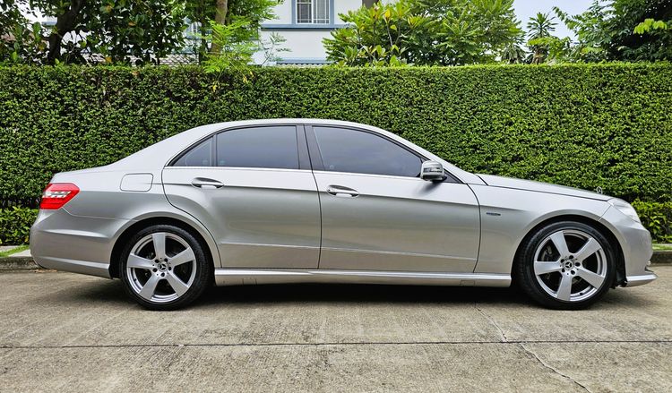 Mercedes-Benz E-Class 2013 E250 CDI Sedan ดีเซล เกียร์อัตโนมัติ เทา รูปที่ 4