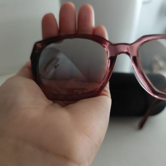 แว่นกันแดด COACH มือสองขายตามสภาพก่อนตัดสินใจสั่งกรุณาอ่านรายระเอียด รูปที่ 10