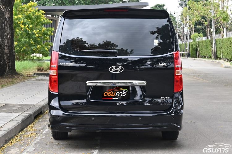 Hyundai H-1  2015 2.5 Elite Van ดีเซล ไม่ติดแก๊ส เกียร์อัตโนมัติ ดำ รูปที่ 3