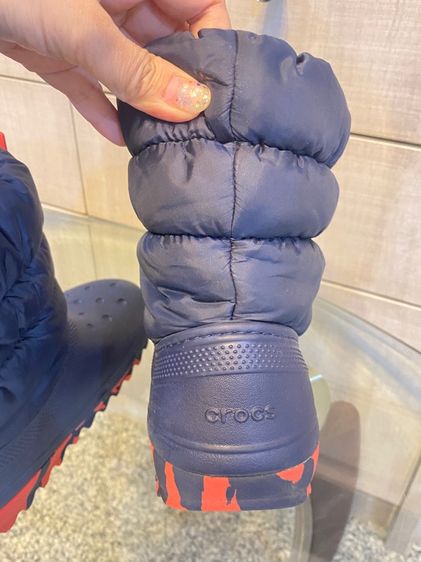 รองเท้ากันหนาวมือสอง ลุยหิมะ crocs สำหรับเด็ก size.j2 ความยาวเท้าประมาณ 20-21 cm รูปที่ 5