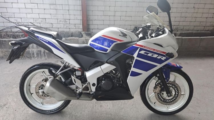 Honda CBR 150r รูปที่ 2