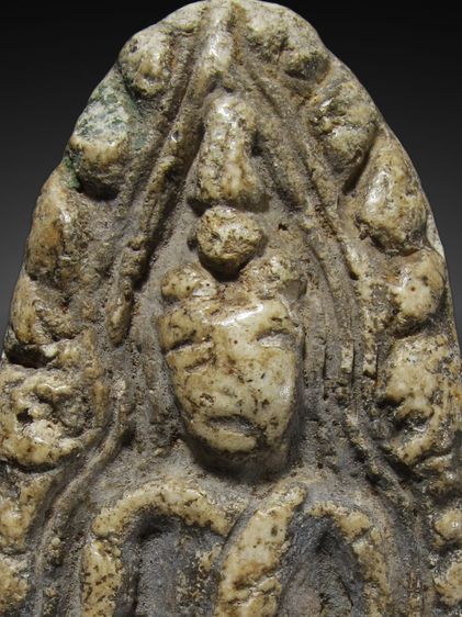 พระสมเด็จ พิมพ์ขุนแผนไข่ผ่าซีก วัดระฆัง ไว้เป็นองค์ครูดูเนื้อพระสมเด็จ วัดระฆังได้เลย รูปที่ 7