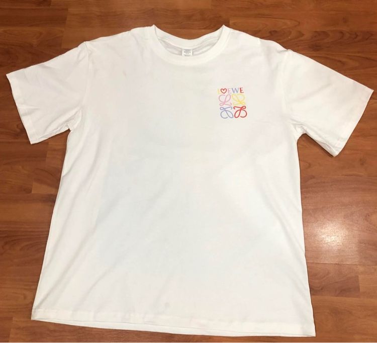 เสื้อยืด