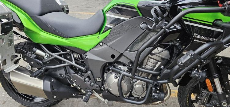 Kawasaki Versys 1000 STD สีเขียวดำ🟢⚫ ออกปี22(คศ.19) ไมล์ 14,385 โล จัดทรงพร้อมทริป กล่อง3ใบ แคชบาร์สปอร์ตไลท์6ดวงครบสภาพนางฟ้าออกทริปได้เลย รูปที่ 14