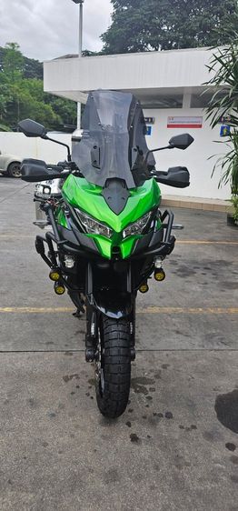 Kawasaki Versys 1000 STD สีเขียวดำ🟢⚫ ออกปี22(คศ.19) ไมล์ 14,385 โล จัดทรงพร้อมทริป กล่อง3ใบ แคชบาร์สปอร์ตไลท์6ดวงครบสภาพนางฟ้าออกทริปได้เลย รูปที่ 4
