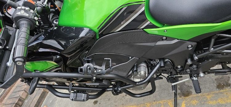 Kawasaki Versys 1000 STD สีเขียวดำ🟢⚫ ออกปี22(คศ.19) ไมล์ 14,385 โล จัดทรงพร้อมทริป กล่อง3ใบ แคชบาร์สปอร์ตไลท์6ดวงครบสภาพนางฟ้าออกทริปได้เลย รูปที่ 13