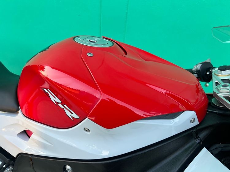 BMW S1000RR 2016 สีแดง กุญแจ2ดอก รถมือเดียว ออกศูนย์เงินสดมาเลย  รูปที่ 3