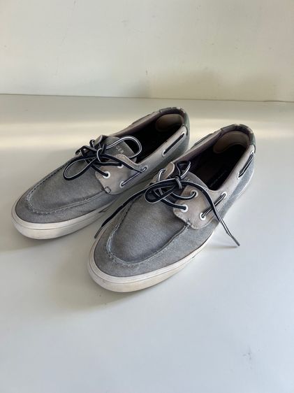 รองเท้า tommy hilfiger boat shoes