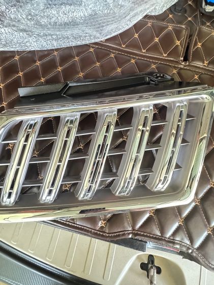 กระจังหน้าปาเจโร่ ปี08-13 รูปที่ 3