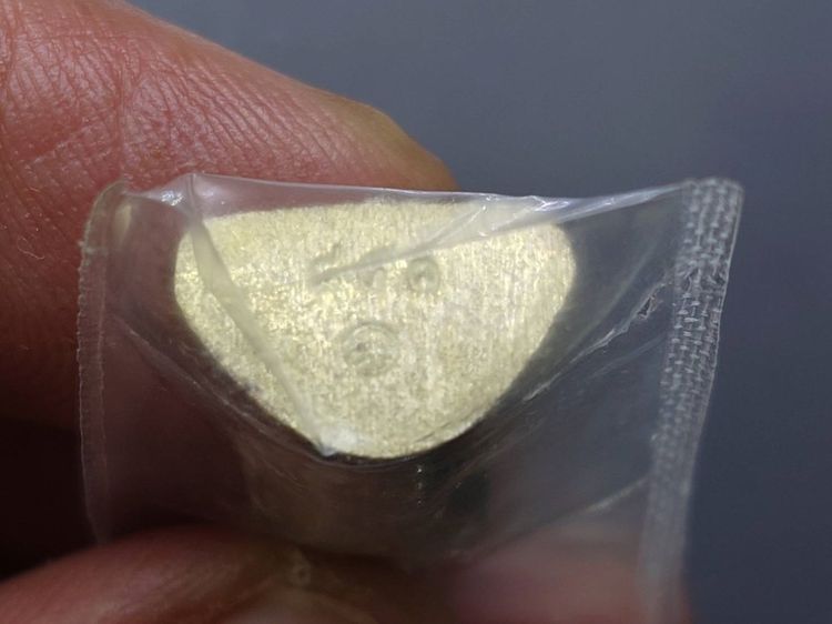 พระแก้วมรกต ทรงฤดูร้อน สธ.ลอยองค์ เนื้อเงินพ่นทราย สมเด็จพระเทพฯจัดสร้าง วัดบวรนิเวศวิหาร ปี 2538 พร้อมกล่องเดิม รับประกันแท้ รูปที่ 6