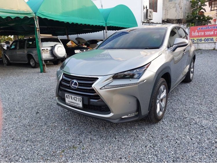 รถ Lexus Nx300h 2.5 Premium สี บรอนซ์เงิน