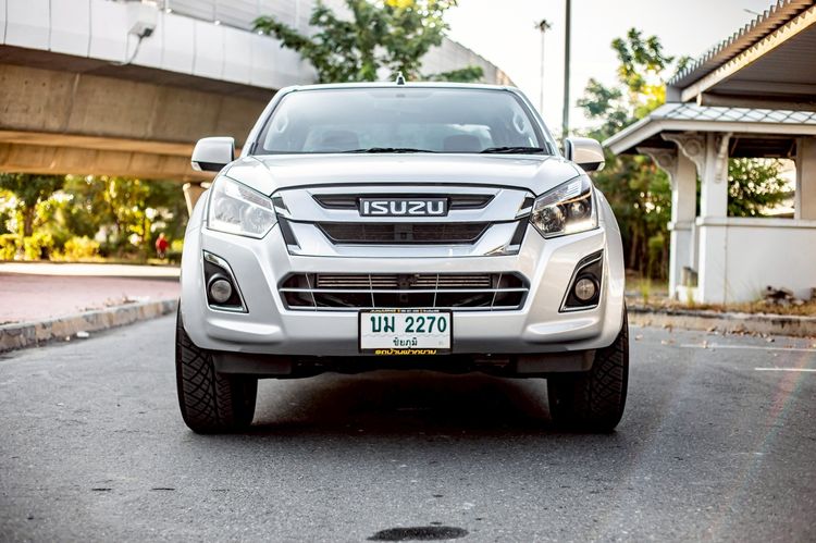 Isuzu D-MAX 2016 1.9 Hi-Lander L Pickup ดีเซล เกียร์ธรรมดา เทา รูปที่ 3