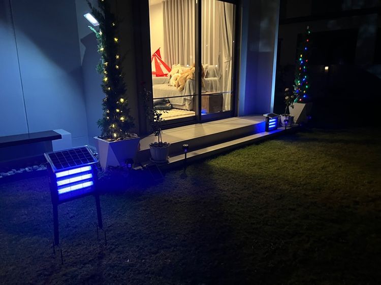 โคมไฟกับดักยุง แมลง พลังงานแสงอาทิตย์ กันน้ำ ใช้พลังงานแสงอาทิตย์ และไฟบ้านได้ รูปที่ 5