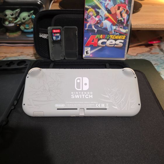 Nintendo Switch Lite – Zacian and Zamazenta Edition  รูปที่ 5