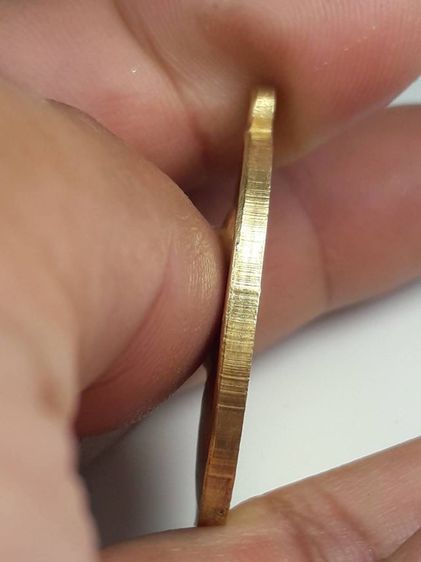 เหรียญหลวงพ่อแพวัดพิกุลทอง รูปที่ 2